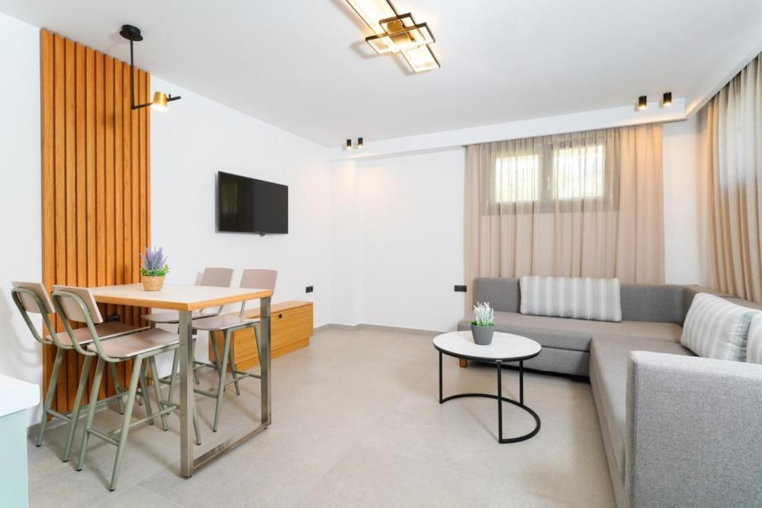 Olia Thassos - Luxury Apartments 외부 사진